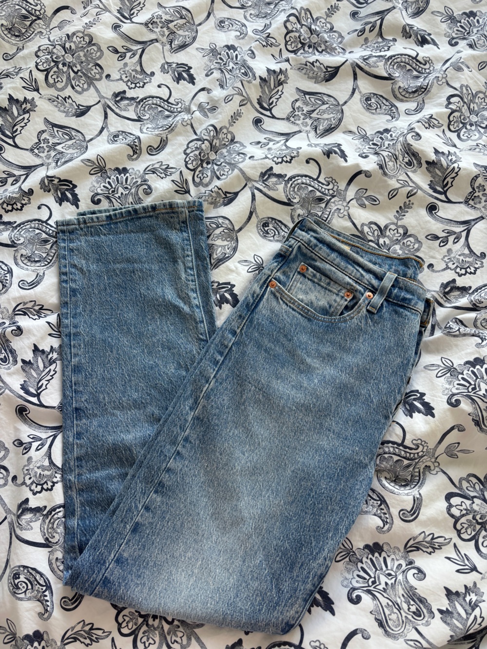 New Levi's 501 Jeans